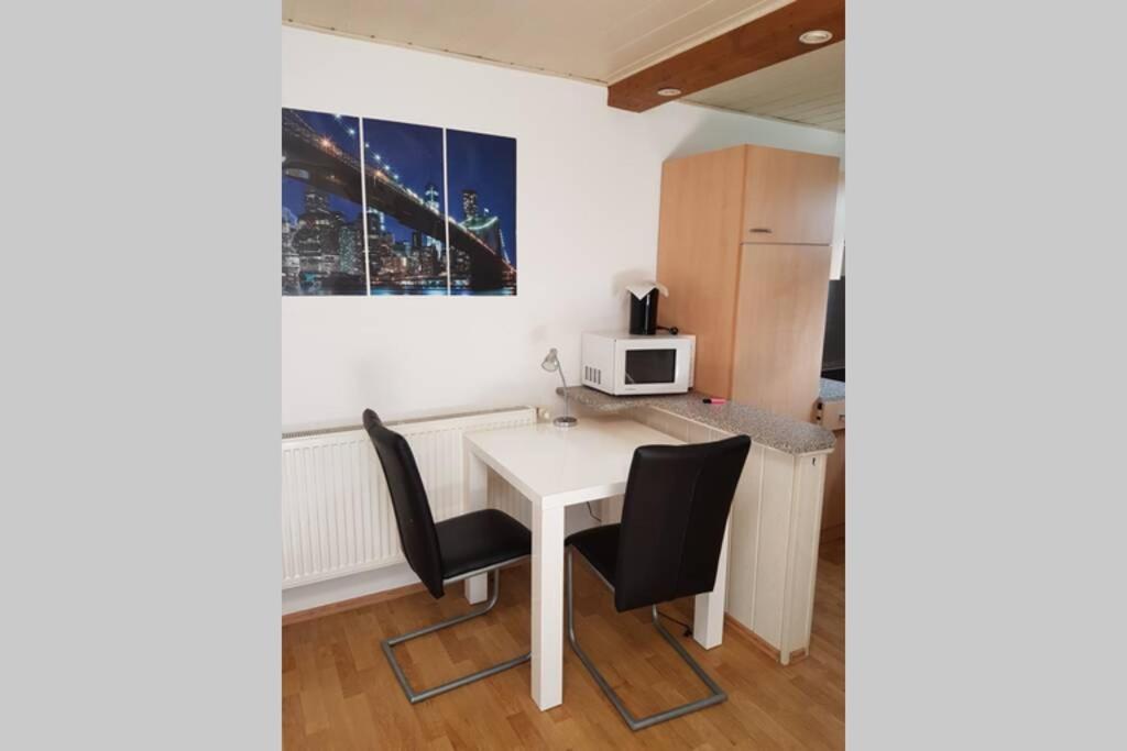 Schoene Wohnung In Karben - Rendel, Mit Freisitz Ngoại thất bức ảnh